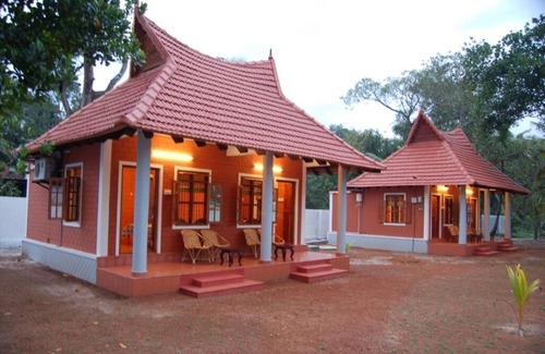 Alappuzha Cama Y Desayuno | Dazzle Dew Memories - Deluxe Family Double Room