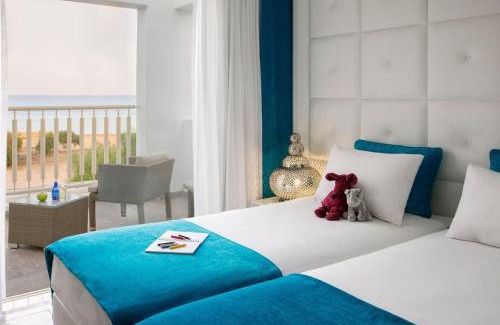 Pernera Villa | Dazzling Protaras Villa Villa Akame 3 Bedrooms Beachfront Private Outdoor Pool Furished Sun Terrace Ellinon
