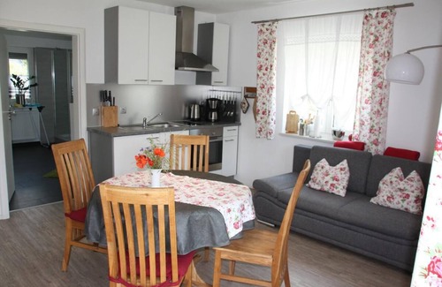 Staffelstein Apartamento | Acogedora casa de vacaciones (47m²) con balcón francés