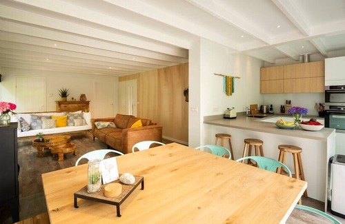 Renesse Villa | De Bongerd 63 luxury holiday villa in Renesse near beach and sea