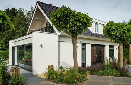 Renesse Villa | De Bongerd 63 luxury holiday villa in Renesse near beach and sea