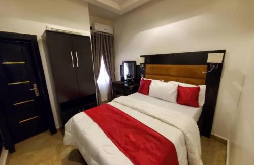 Enugu Hotel | De Bullion Hotels