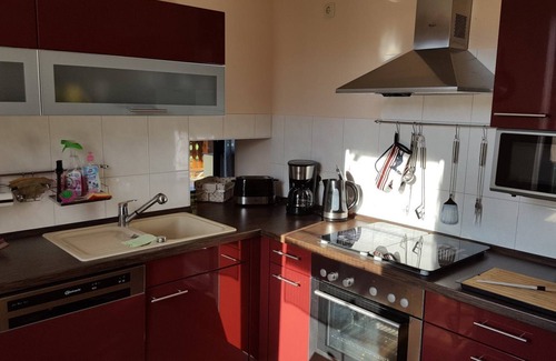 Finsterbergen Apartamento | vivienda de confort moderno en la ciudad balneario en el Rennsteig