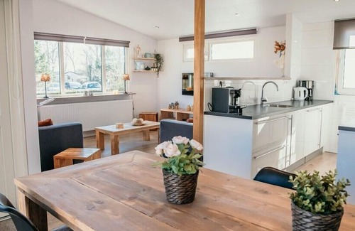 Goedereede Chalet De Esquí | De Goede Ree 122 luxurious and spacious chalet near the North Sea