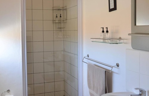 Overberg Casa | De Hoop Vlei Cottages