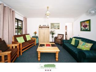 Trawal Casa | De Keurboom Guesthouse