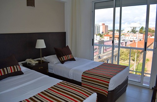 Maldonado Hotel | De la Plaza Hotel