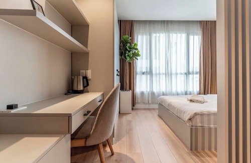 District 4 Apartamento | DE LA SOL Premier Residence