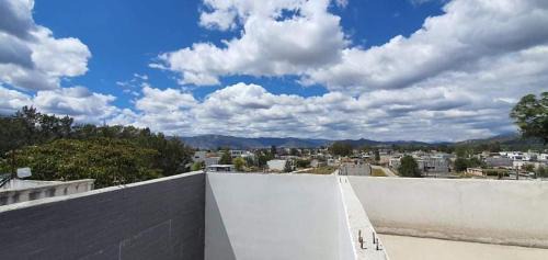 Zona 2 Casa | De León Home, a 4 minutos del aeropuerto