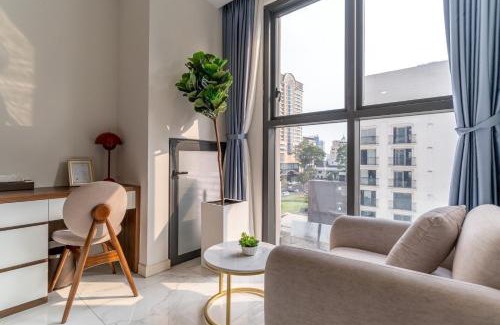 Little Japan Apartamento | De Lux Central Studio next Hyatt ,Opera House ,Benthanh ,Pool,Gym