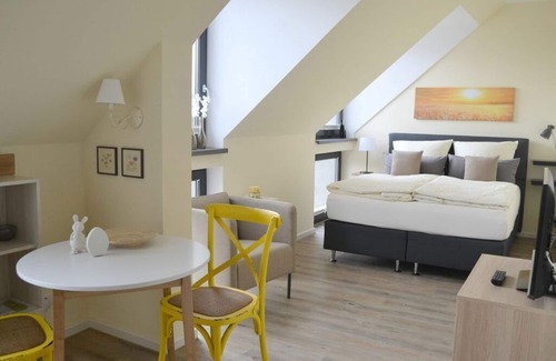Munchehofe Apartamento | Apartment with a landscaped garden