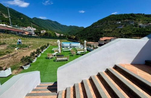 Scala Casa | De Pando Panoramic Suites 1096