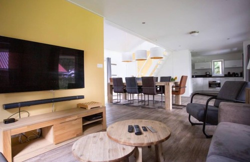 Municipality of Rhenen Casa | De Thijmse Berg by Interhome