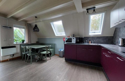Gramsbergen Complejo | De Vecht, 124 - centraal gelegen aan vijver