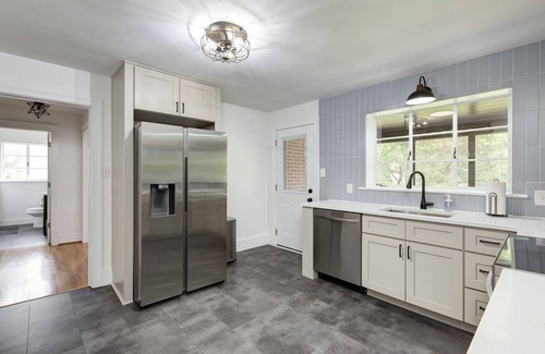 Winston - Salem Casa | Deacon Stays: The Polo - Walking Distance to Wake Forest University