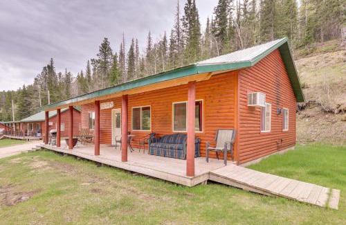 Deadwood Casa | Deadwood Cabin with Foosball Table, Near Sanford Lab