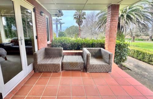 Whitford Cama Y Desayuno | Dear Villa Resort