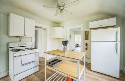 Dearborn Casa | Dearborn Den: Spring into Adventure: Stay Near Greenfield Village & Henry Ford Museum!