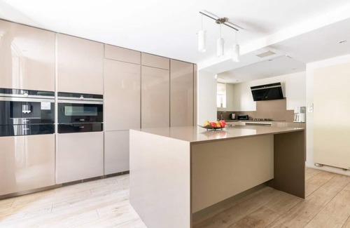 Deauville City Centre Apartamento | Deauville - house - Large luxury house