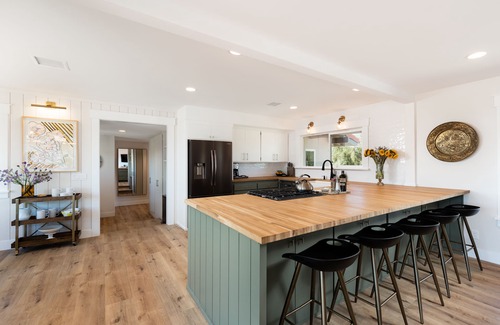 Ballard Casa | Deboem Vineyard | 20-Acre Organic Wine Retreat!