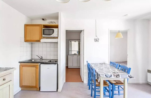 Carnoux-en-Provence Apartamento | Debussy Residence - 2 Room Apartment - Comfort - (4 People)