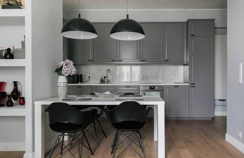 Srodmiescie Południowe Apartamento | Decadent DeLux Comfort in the Heart of Warsaw