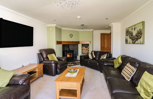 Ferwig Casa | Dechrau Newydd, CARDIGAN