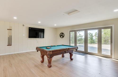 Yosemite Lakes Casa | Deck and Views Scenic Yosemite Lakes Retreat