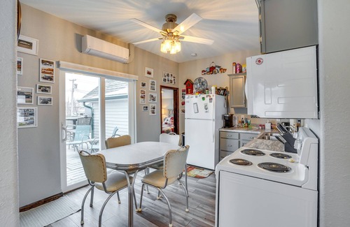 McClusky Casa | Deck + Fenced Yard: Quiet McClusky Retreat!