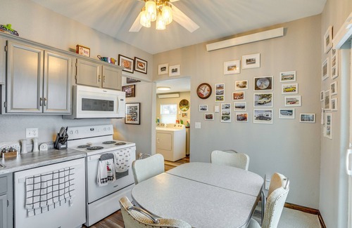 McClusky Casa | Deck + Fenced Yard: Quiet McClusky Retreat!