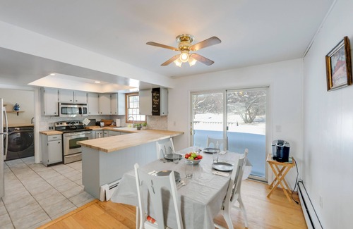 West Eaton Casa | Deck & Fire Pit: Cozy Escape in Morrisville!