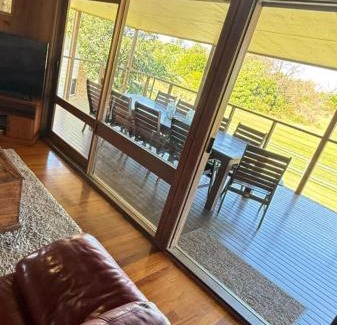 Pottsville Casa | Deck house