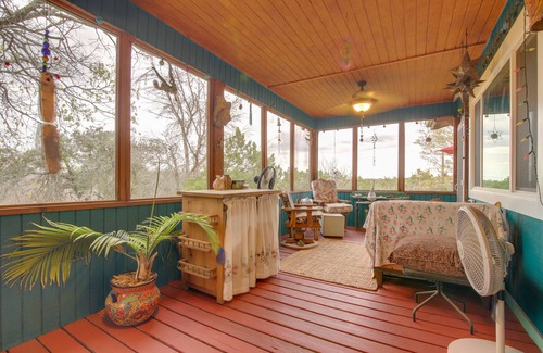 West Oak Hill Casa | Deck & Private Hot Tub: Pet-Friendly Austin Home
