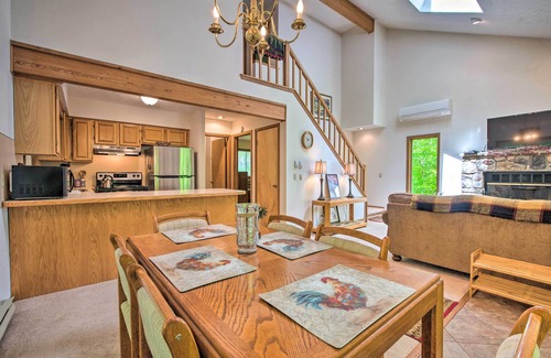 Locust Lake Village Cabaña | Deck & Resort Amenities: Pocono Lake Home