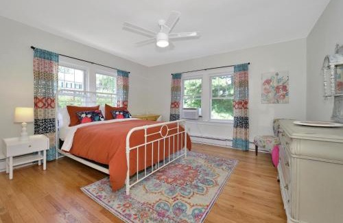 Newburgh Apartamento | Deck View of Hudson River & Mt Beacon/Boho Suite