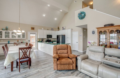 Chapin Casa | Deck & Views: Lake Murray Escape in Chapin!