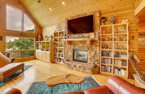 Shell Knob Casa | Decks and Views Spacious Cabin Near Table Rock Lake