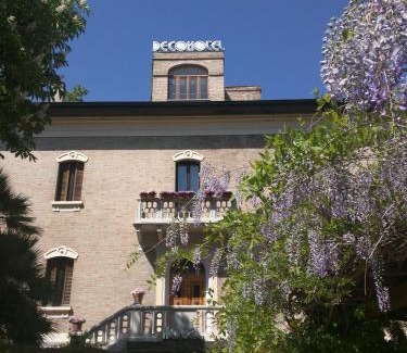 Ponte San Giovanni Hotel | Deco Hotel