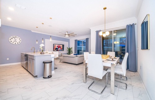 Kissimmee Chalet De Esquí | Decorous Townhouse 4Bed/3Baths/Pool/5Min Disney