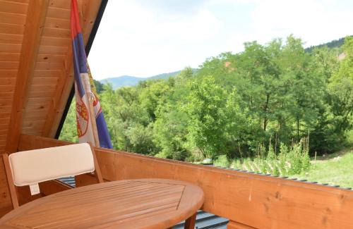 Stara Planina Apartamento | Deda Misina Koliba