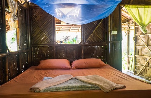 Ranong Hotel | Deeland Bungalows