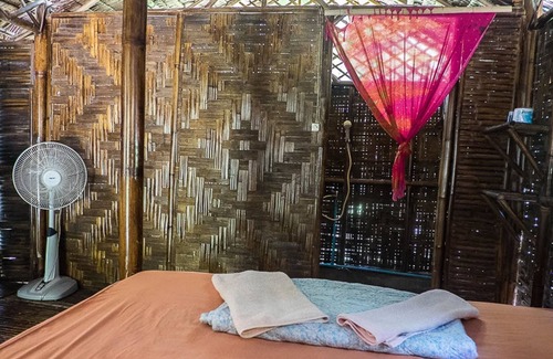 Ranong Hotel | Deeland Bungalows