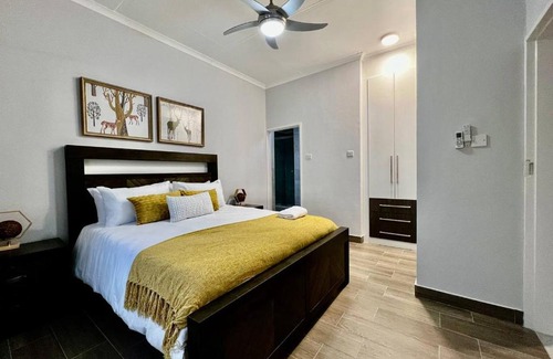 Gaborone Apartamento | DeeLops Apt 304 @Sarona City