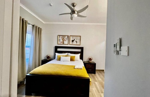 Gaborone Apartamento | DeeLops Apt 304 @Sarona City