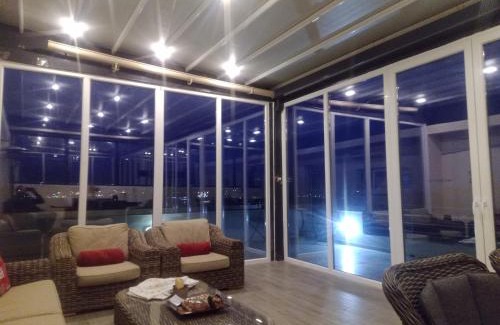 Lavrio Apartamento | deep blue