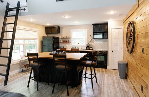 Chaplin Casa | "Deer Creek Lodge" - Secluded Bourbon Trail Stay