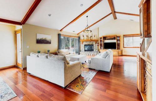 Lake Arrowhead Casa | Deer Mountain