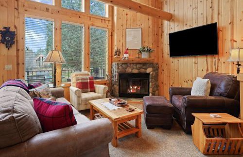 Redmond Casa | Deer Park Cabin