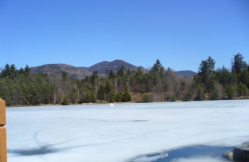 North Woodstock Condominio | Deer Park / Loon Mtn. - Condominio frente al río a 7 minutos de Loon