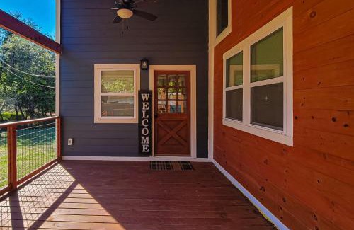 Kodak Casa | Deer Retreat